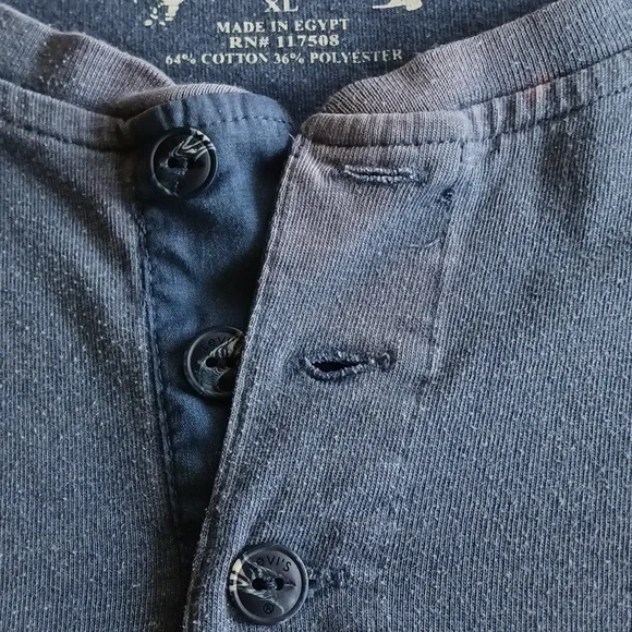 Vintage Levi's Blue Long Sleeve Shirt - XL - Cotton/Polyester blend - Picture 6 of 8